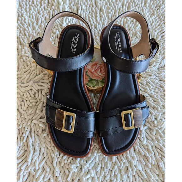 Rockport Women\'s Total Motion Zadie Buckle Sandal  Sz 8